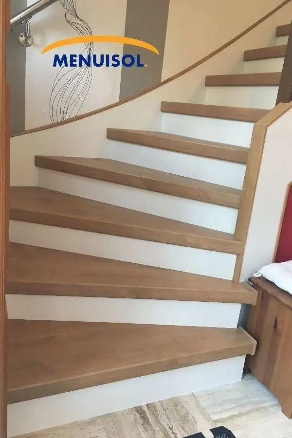 Escalier carrelé transformé